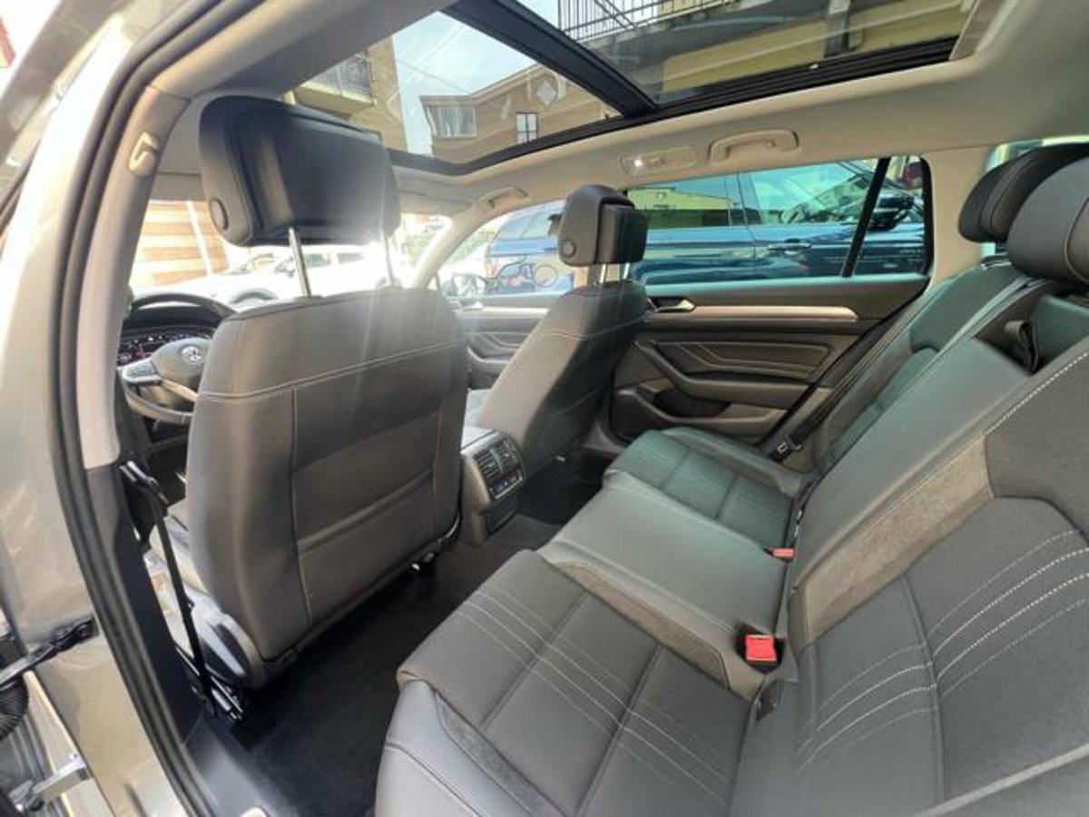 Volkswagen Passat Variant Alltrack 2.0 TDI 190 CV 4MOTION DSG BMT (12)