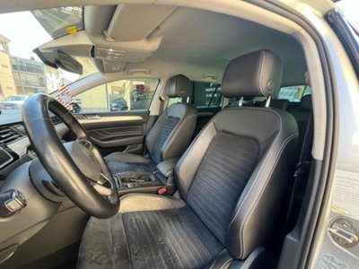 Volkswagen Passat Variant 2.0 TDI SCR EVO DSG Executive (8)