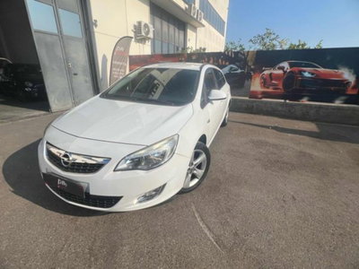 Opel Astra Station Wagon 1.4 Turbo 140CV Sports aut. Cosmo usata