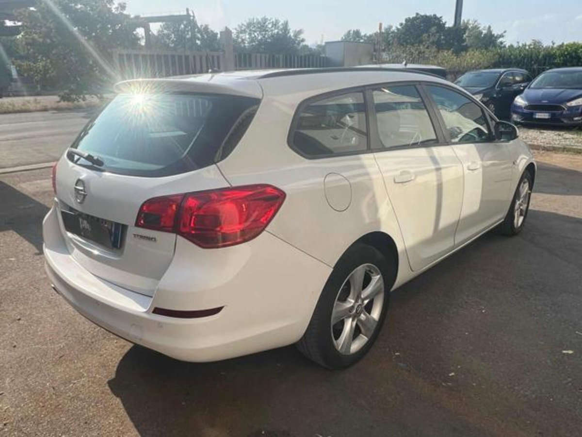 Opel Astra Station Wagon 1.4 Turbo 140CV Sports aut. Cosmo (5)