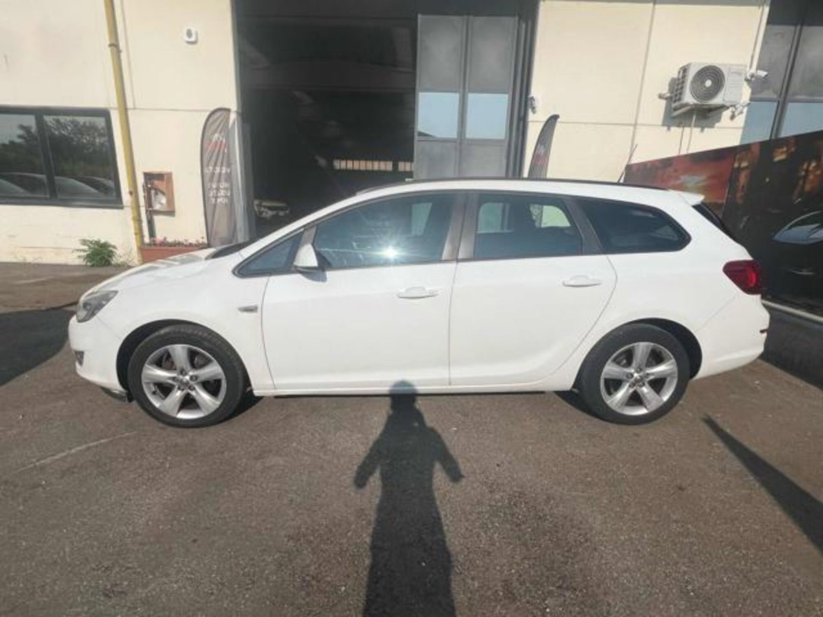 Opel Astra Station Wagon 1.4 Turbo 140CV Sports aut. Cosmo (8)