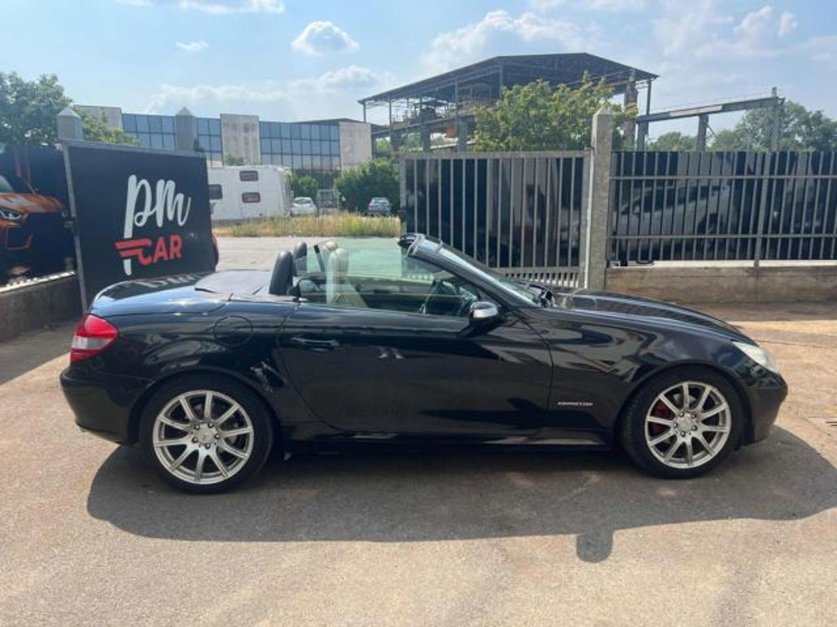 Mercedes-Benz SLK 200 Kompressor cat Chrome (4)