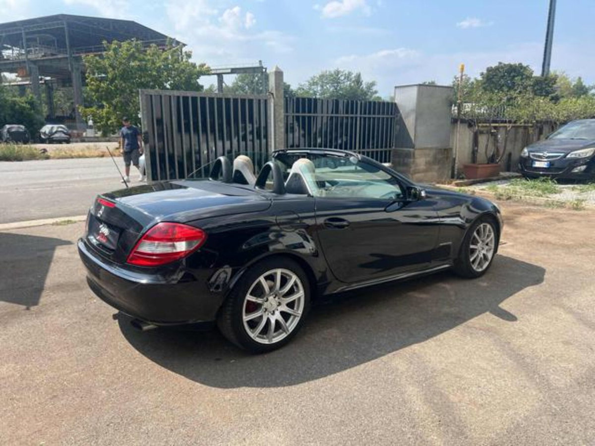 Mercedes-Benz SLK 200 Kompressor cat Chrome (5)