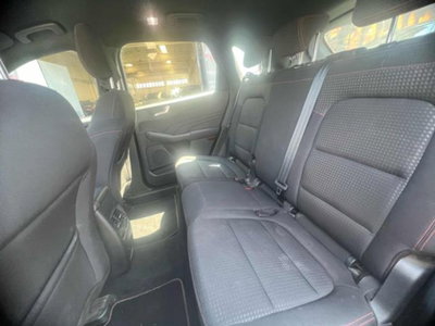 Ford Kuga 2.5 Full Hybrid 190 CV CVT 2WD ST-Line Design (10)