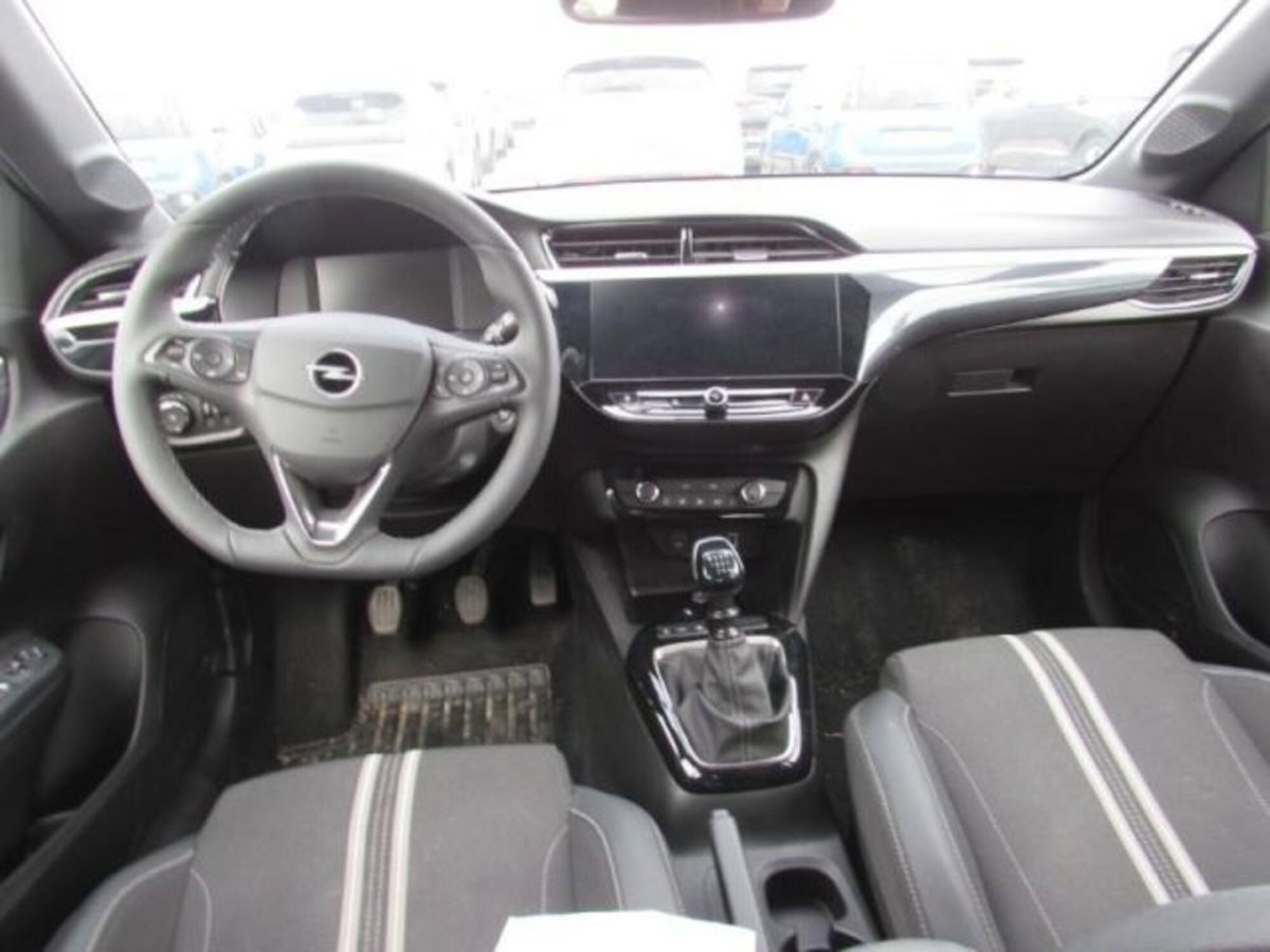 Opel Corsa 1.2 100 CV GS Line (3)