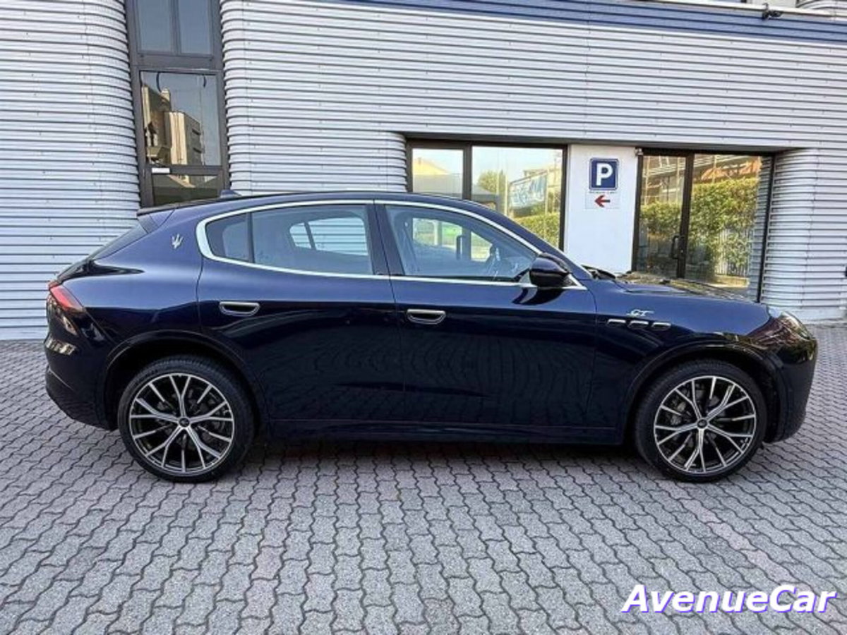 Maserati Grecale 2.0 MHEV 300 CV GT PrimaSerie (4)