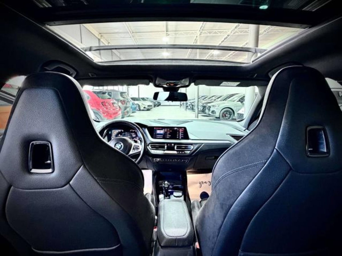 BMW Serie 1 118d 5p. Sport (12)
