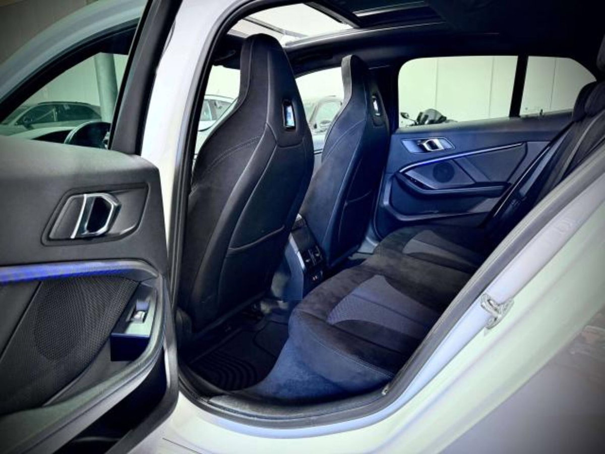 BMW Serie 1 118d 5p. Sport (14)