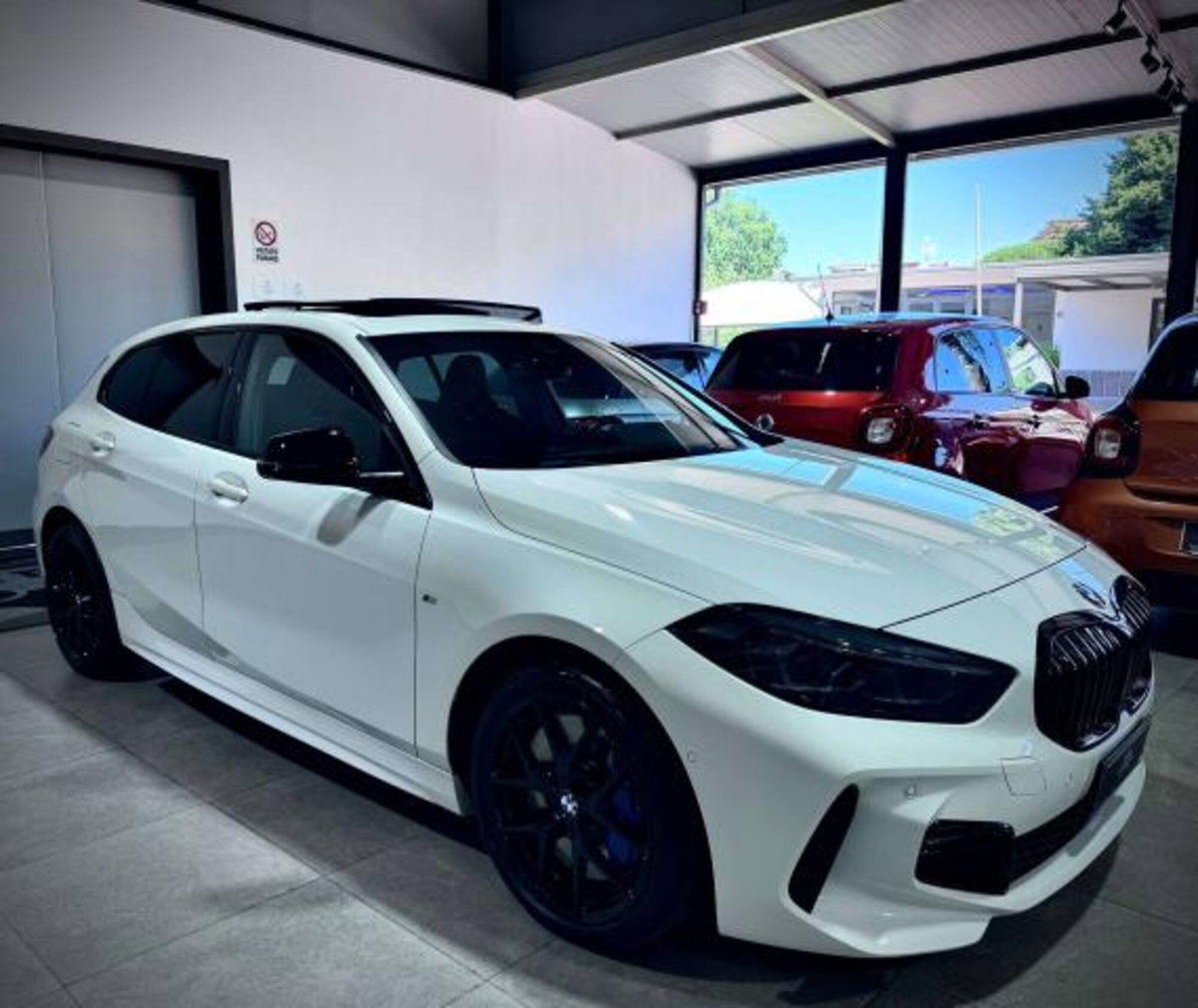 BMW Serie 1 118d 5p. Sport (6)