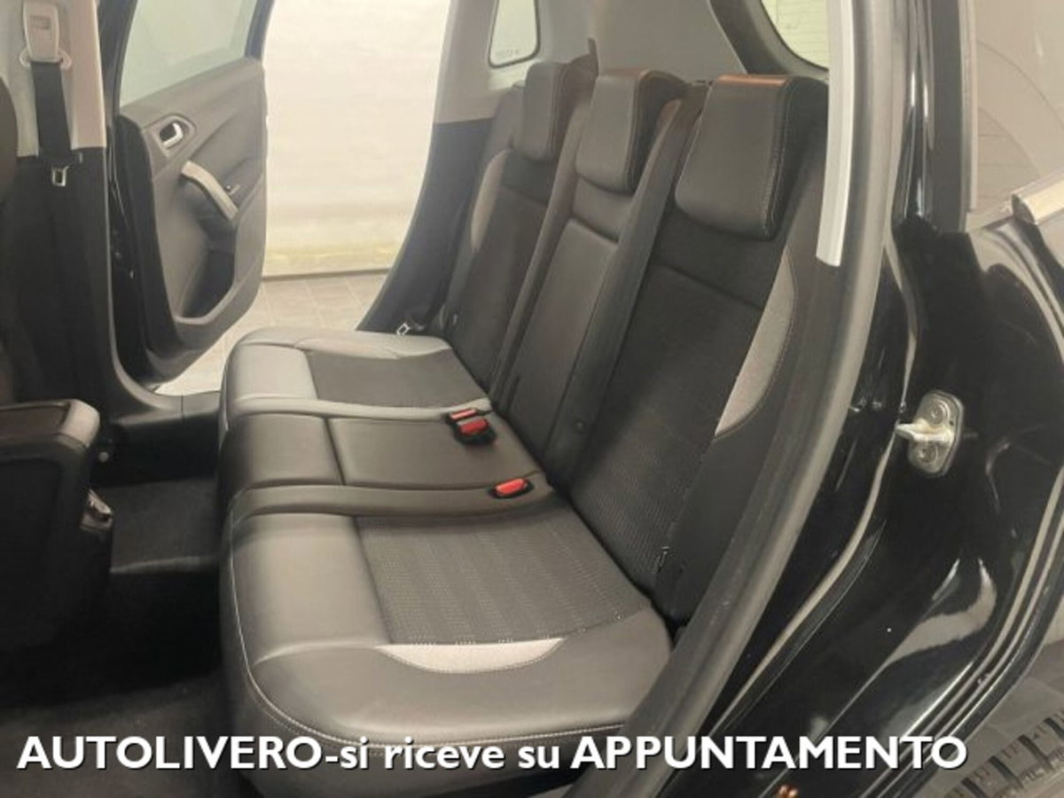 Peugeot 2008 120 S&S Crossway (11)