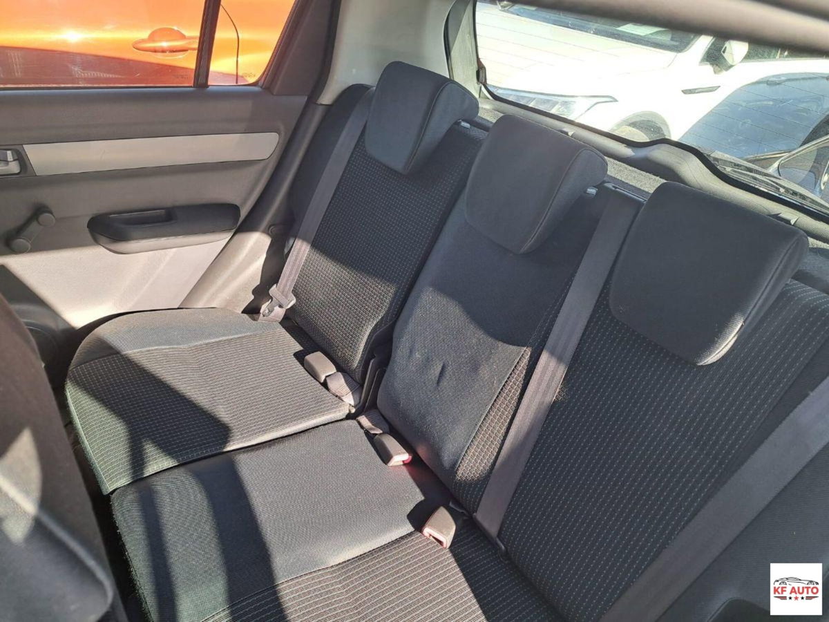 Suzuki Swift 1.3 DDiS 3p. GL (18)