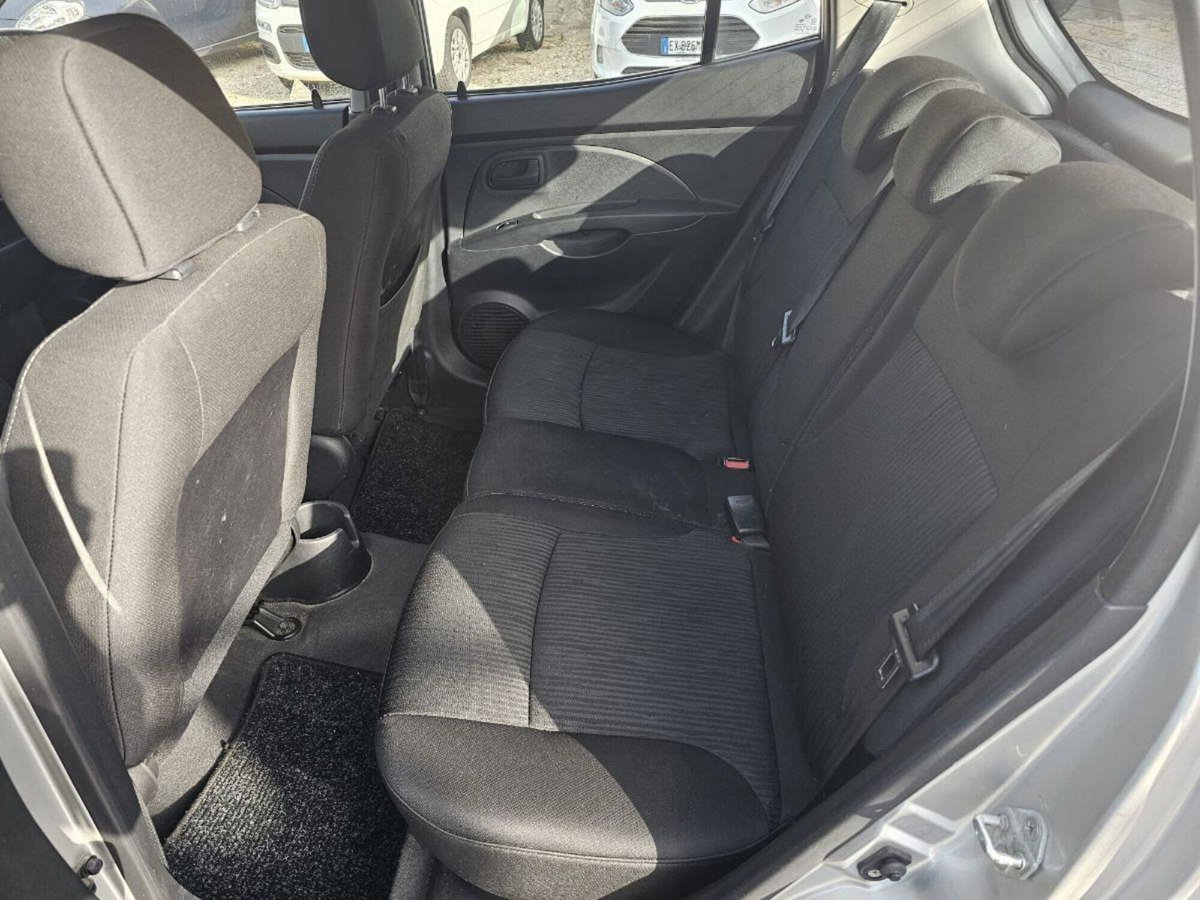 Kia Picanto 1.0 12V Life (10)