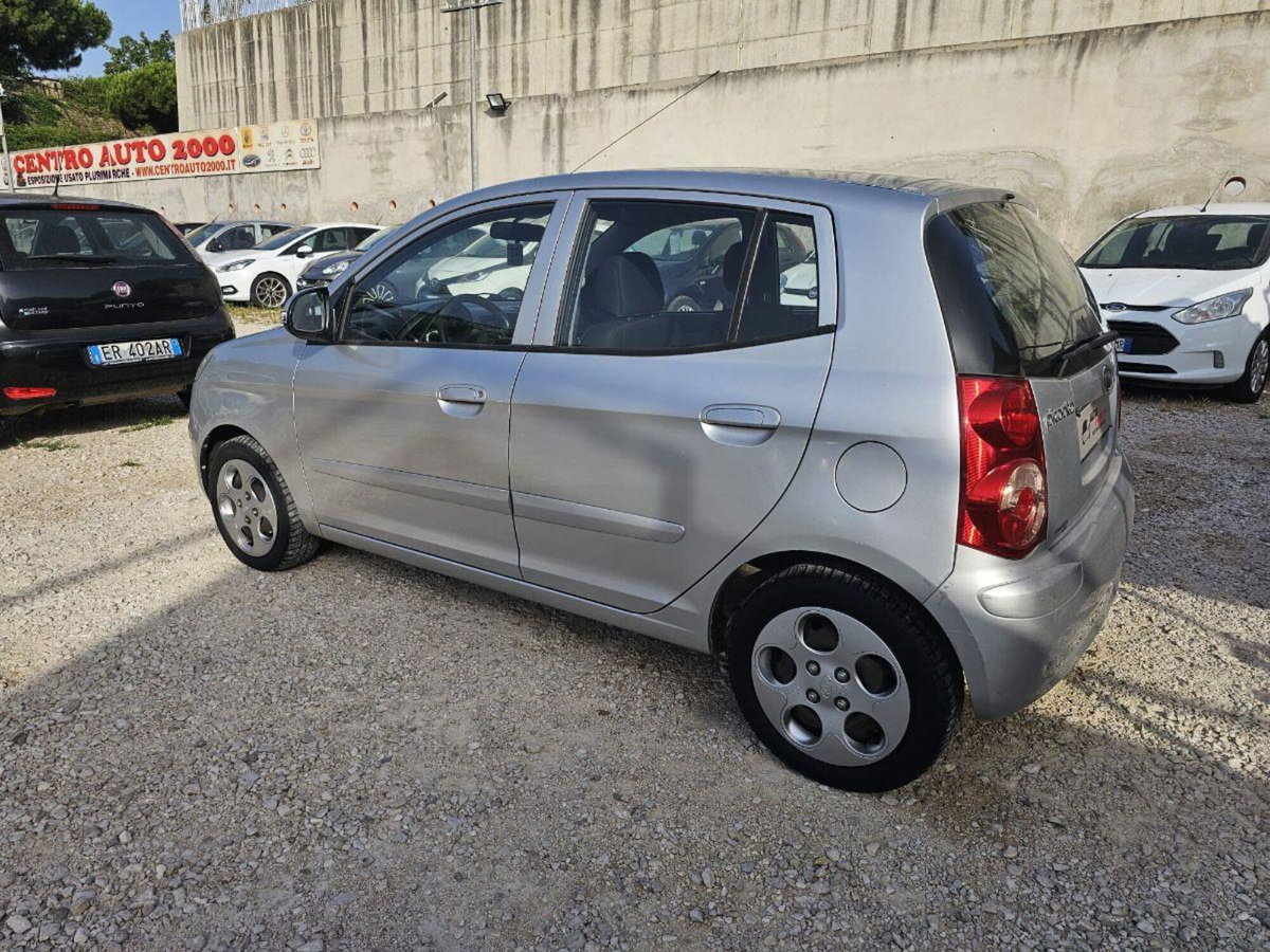 Kia Picanto 1.0 12V Life (4)