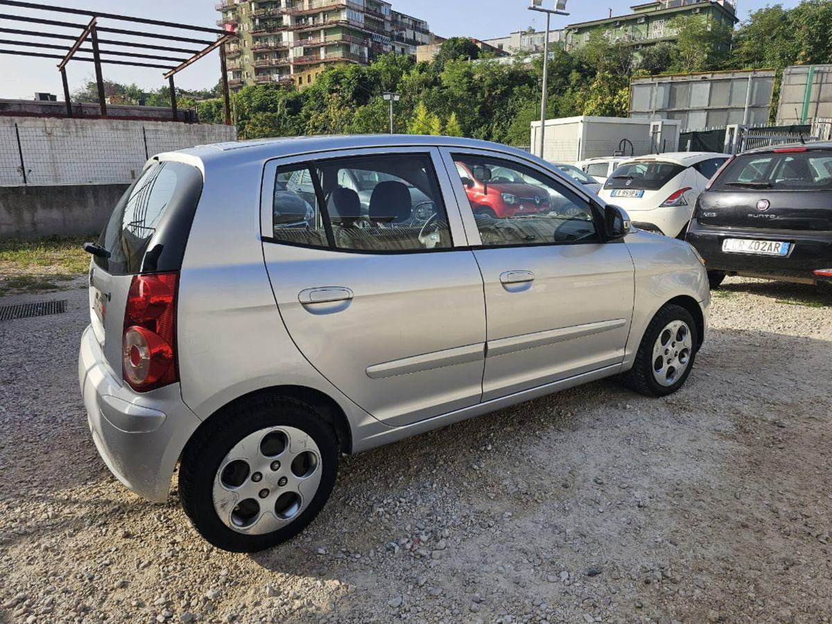 Kia Picanto 1.0 12V Life (7)