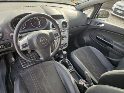 Opel Corsa 1.2 85CV 5 porte GPL-TECH Edition (12)