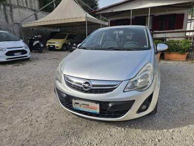 Opel Corsa 1.2 85CV 5 porte GPL-TECH Edition (2)