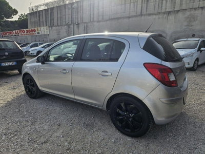 Opel Corsa 1.2 85CV 5 porte GPL-TECH Edition (4)