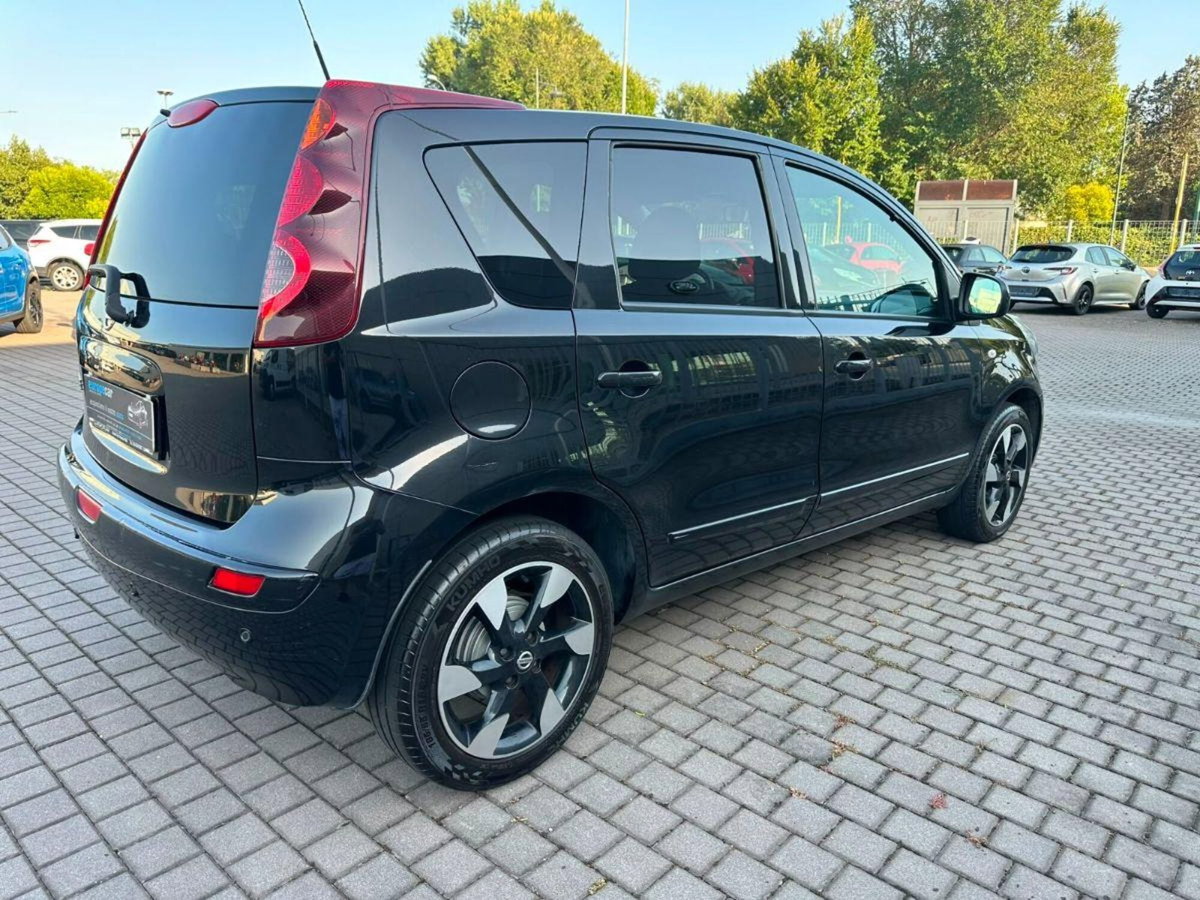 Nissan Note 1.4 16V Tekna (8)