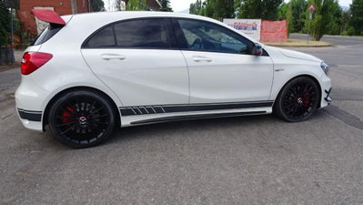 Mercedes-Benz Classe A 45 AMG 4Matic Automatic (11)