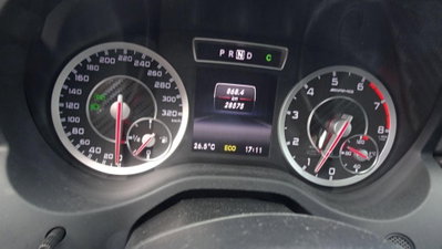 Mercedes-Benz Classe A 45 AMG 4Matic Automatic (16)