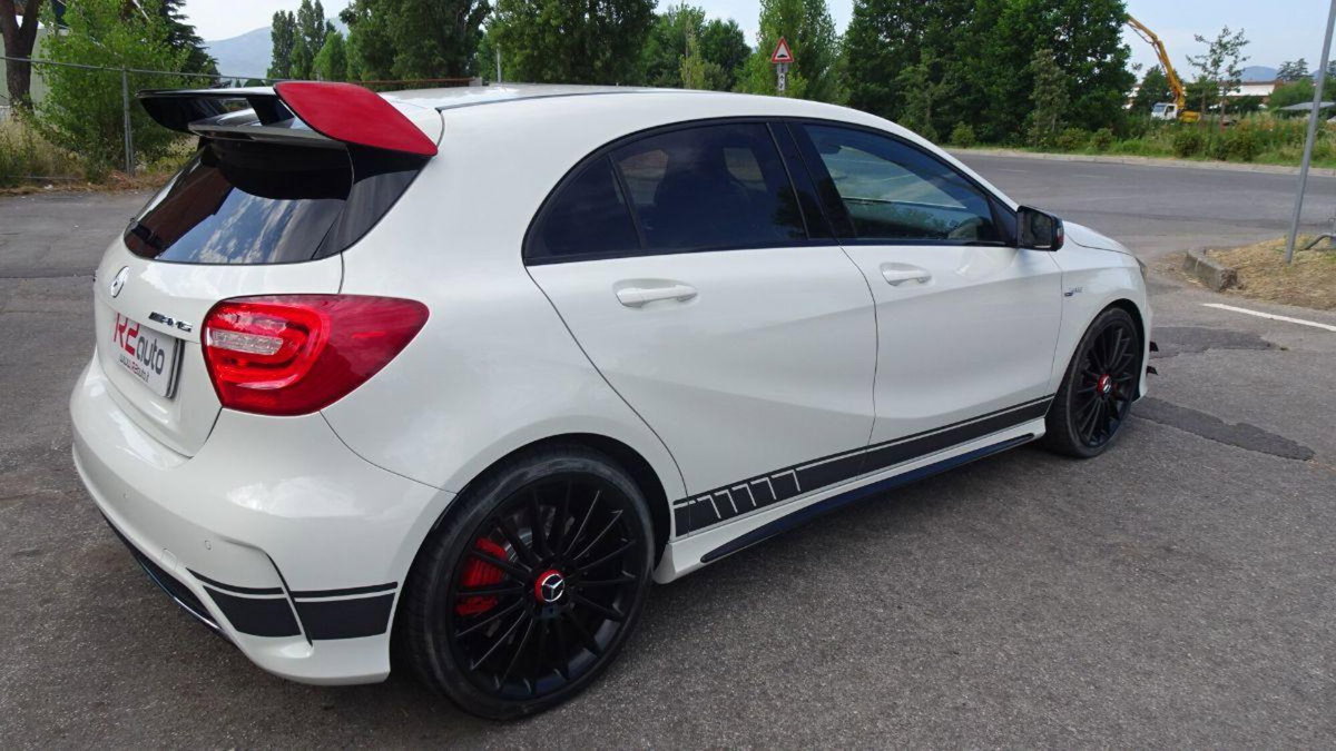 Mercedes-Benz Classe A 45 AMG 4Matic Automatic (9)
