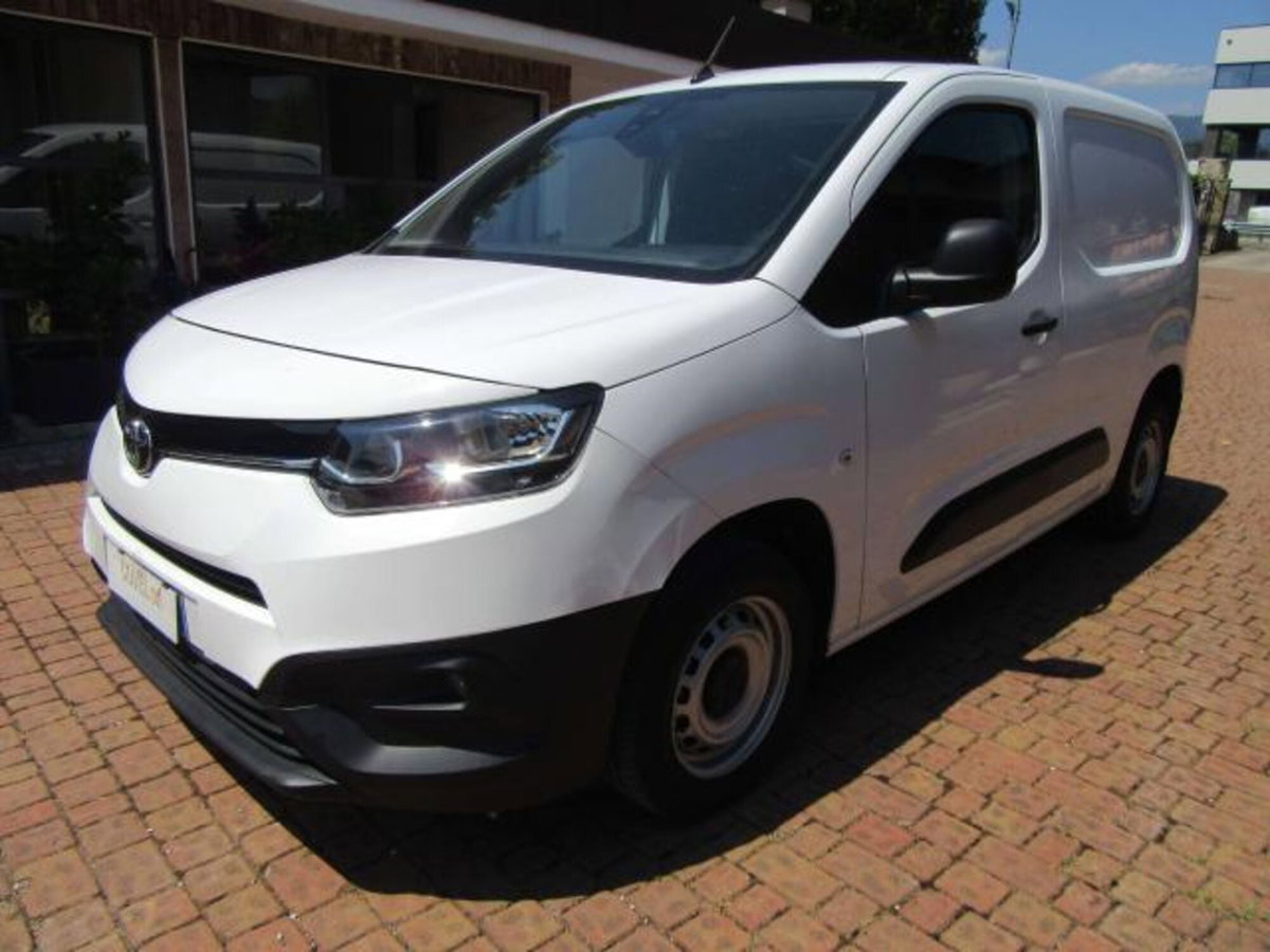 Toyota Proace City Furgone City 1.5D 100cv S&S L2 S Comfort (2)