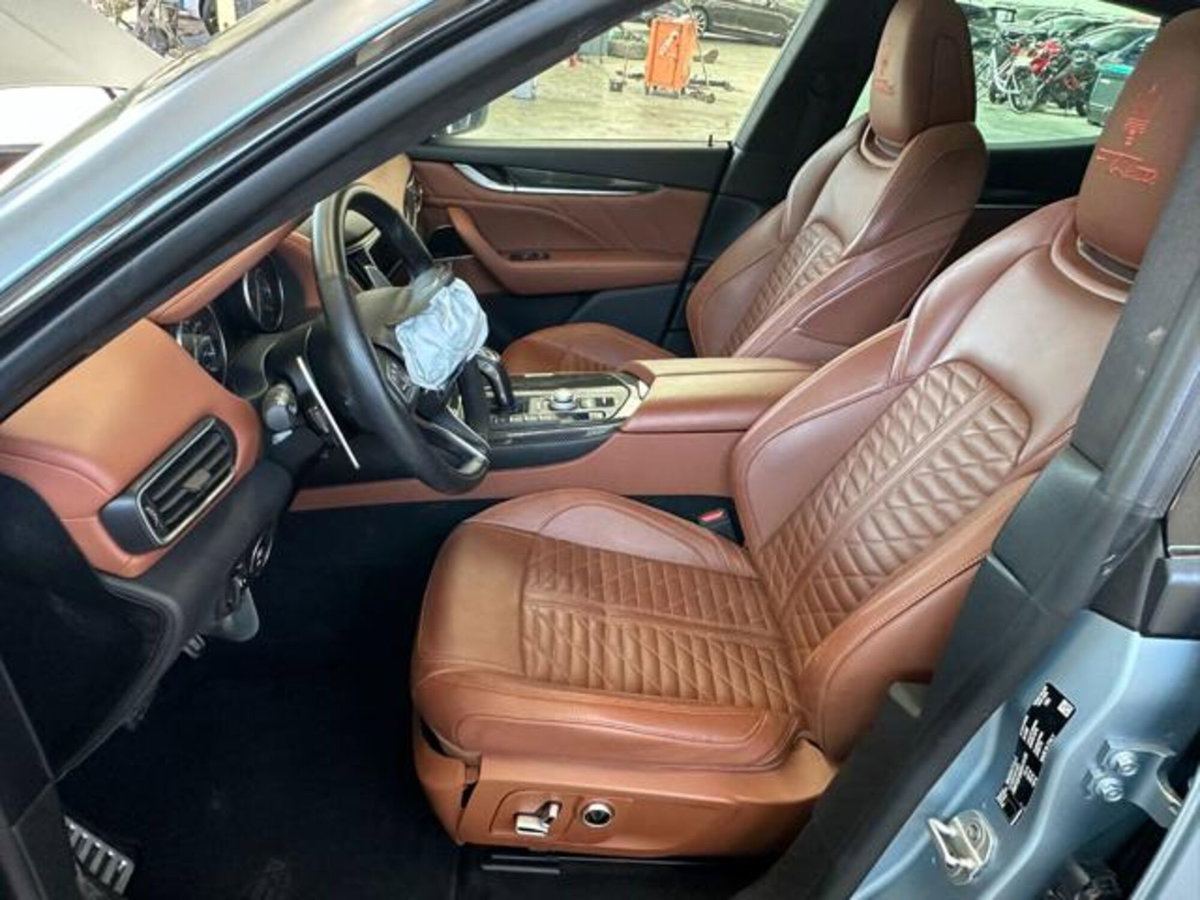 Maserati Levante Levante V6 430 CV AWD Modena (11)