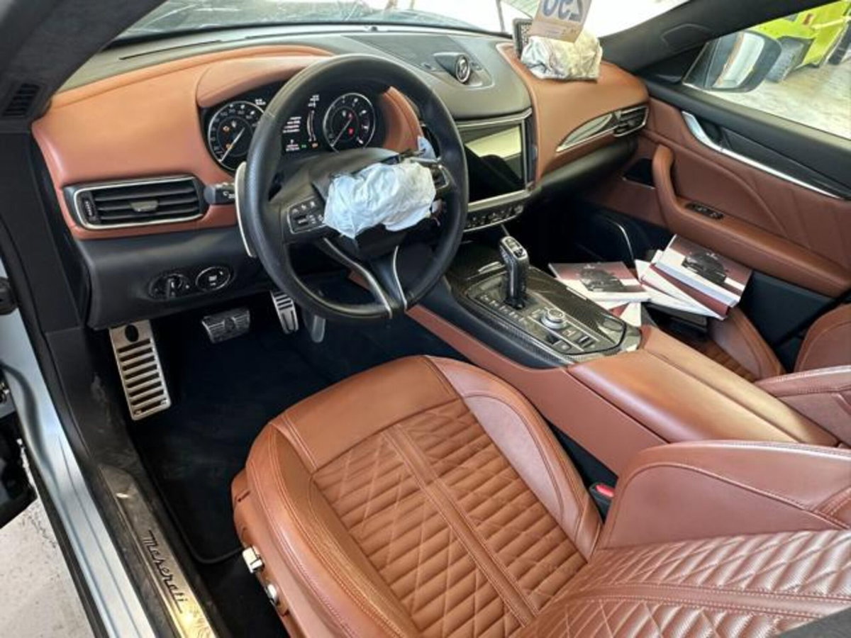 Maserati Levante Levante V6 430 CV AWD Modena (14)