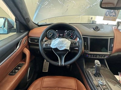 Maserati Levante Levante V6 430 CV AWD Modena (16)