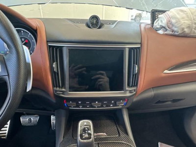 Maserati Levante Levante V6 430 CV AWD Modena (17)