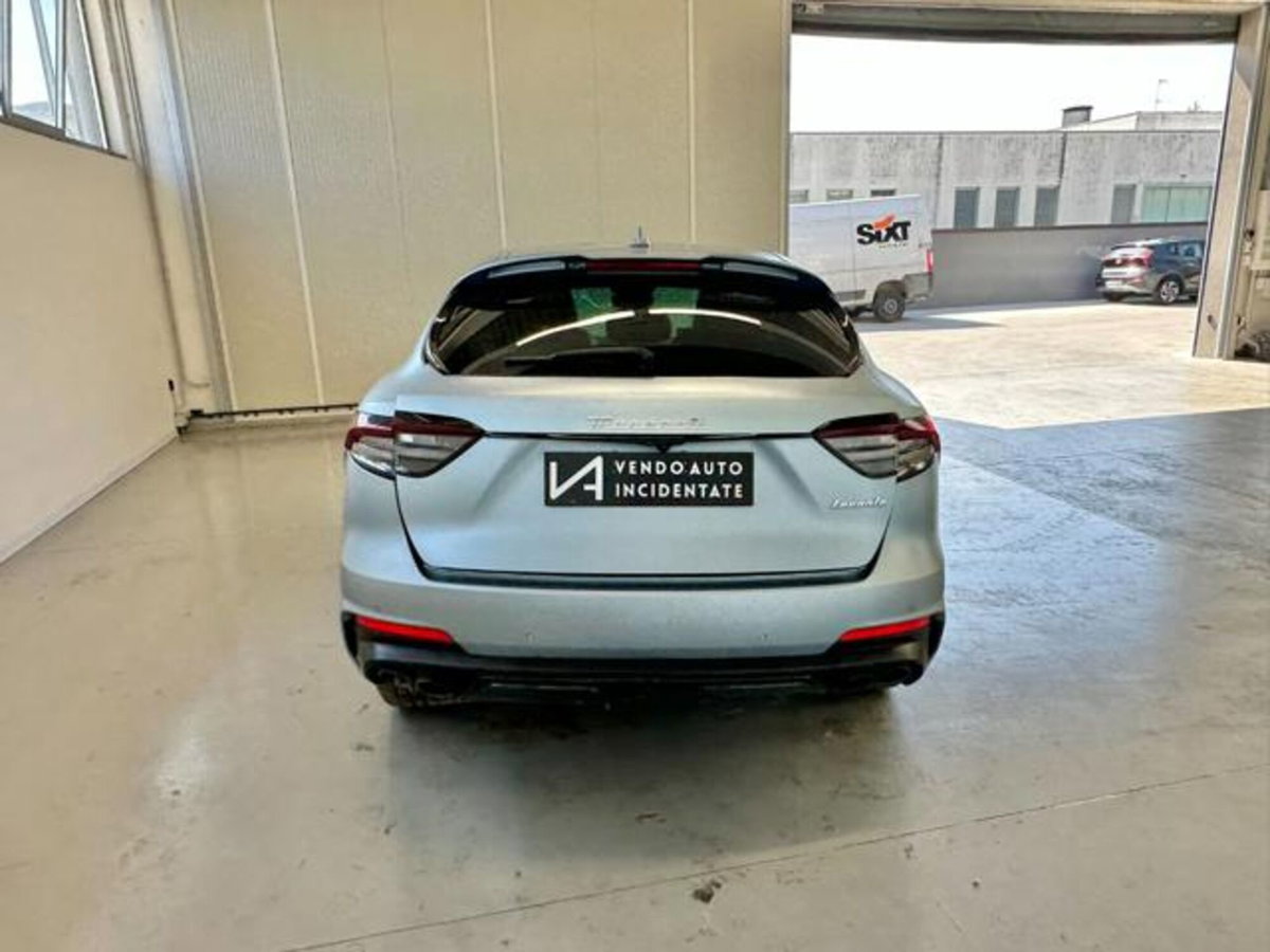 Maserati Levante Levante V6 430 CV AWD Modena (6)