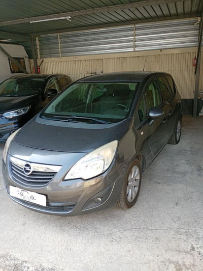 Opel Meriva 1.3 CDTI 95CV ecoFLEStart&Stop Elective (2)