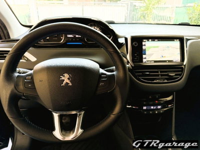 Peugeot 208 HDi 68 CV 5 porte Allure (12)