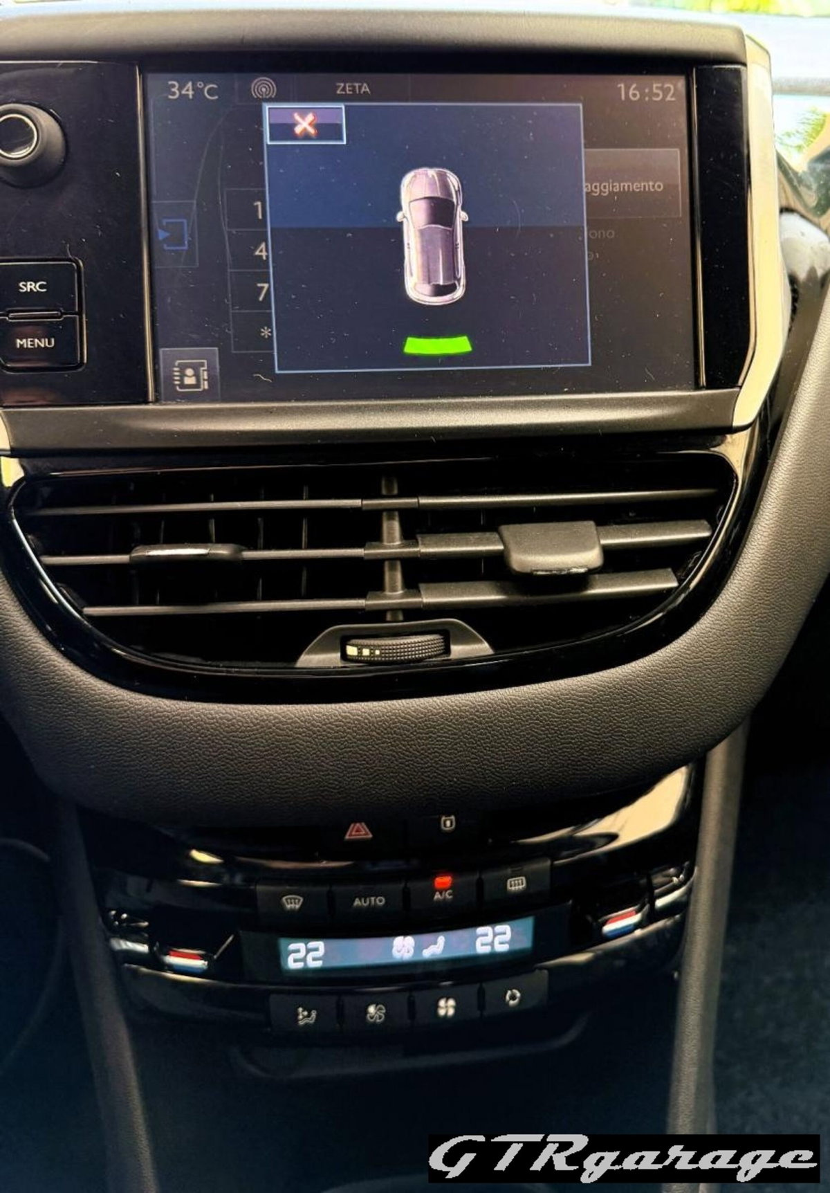 Peugeot 208 HDi 68 CV 5 porte Allure (15)