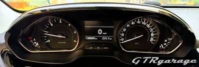Peugeot 208 HDi 68 CV 5 porte Allure (7)