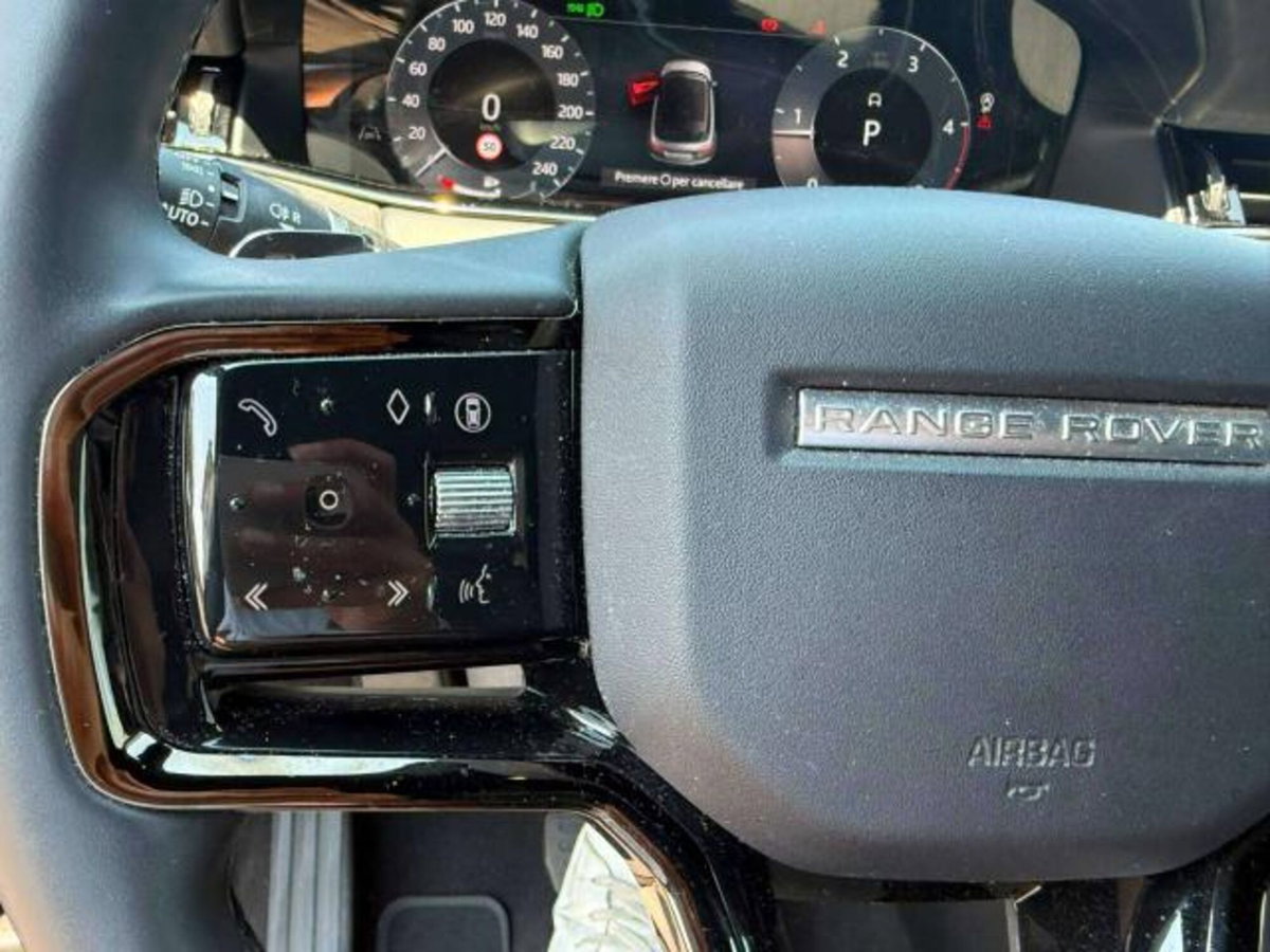 Land Rover Range Rover Evoque 2.0d i4 mhev Dynamic HSE awd 163cv auto (10)