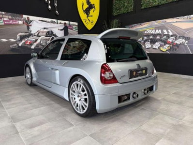 Renault Clio 3.0 V6 24V cat 3 porte Renault Sport (7)