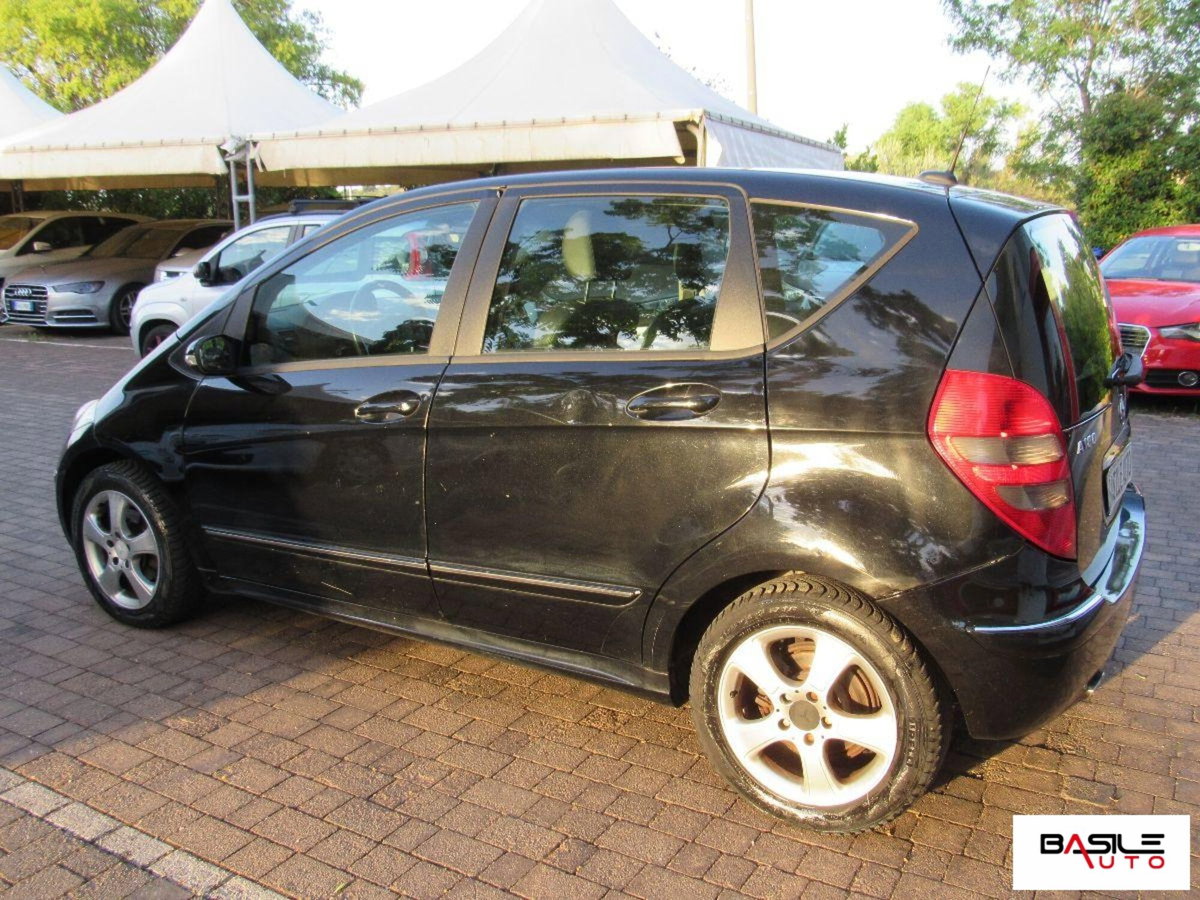 Mercedes-Benz Classe A 180 CDI Avantgarde (6)