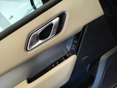 Land Rover Range Rover Velar 3.0 V6 SD6 300 CV R-Dynamic S (12)
