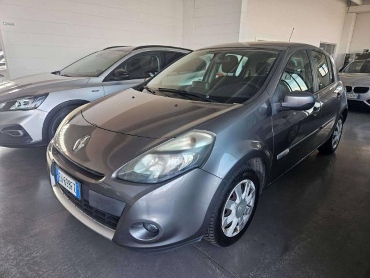 Renault Clio 1.5 dCi 75CV 5 porte Dynamique (3)