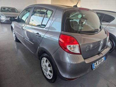 Renault Clio 1.5 dCi 75CV 5 porte Dynamique (4)