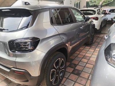 Jeep Avenger 1.2 turbo Summit fwd 100cv (6)