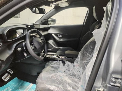 Peugeot 2008 1.2 hybrid Allure 145cv e-dcs6 (9)