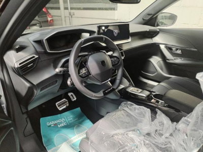 Peugeot 2008 1.2 hybrid Allure 145cv e-dcs6 (10)