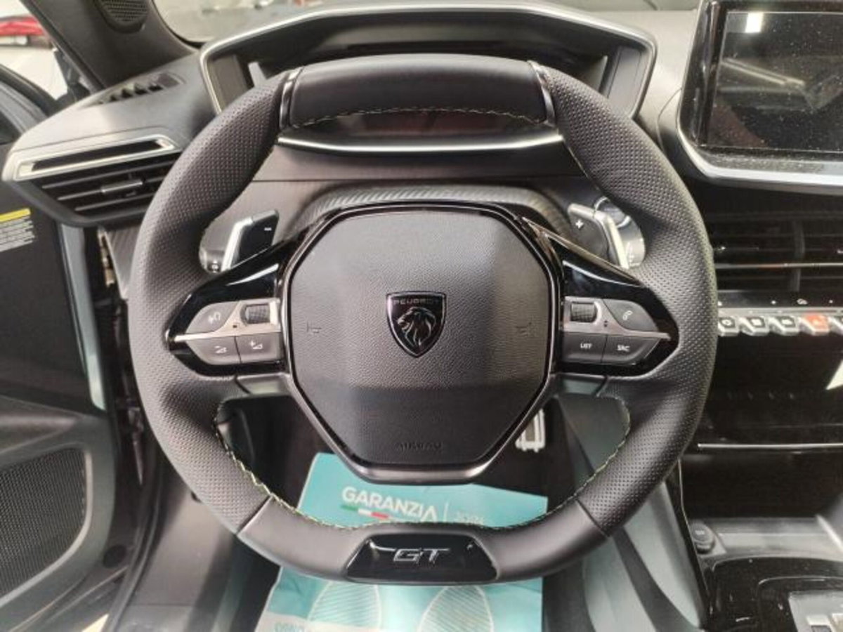 Peugeot 2008 1.2 hybrid Allure 145cv e-dcs6 (8)