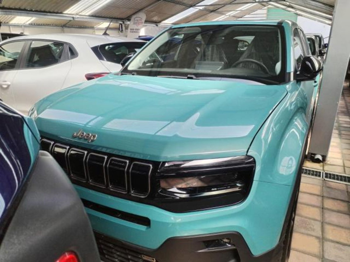 Jeep Avenger 1.2 turbo Summit fwd 100cv (2)