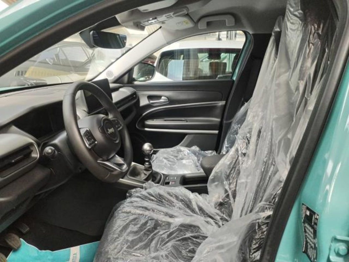 Jeep Avenger 1.2 turbo Summit fwd 100cv (7)