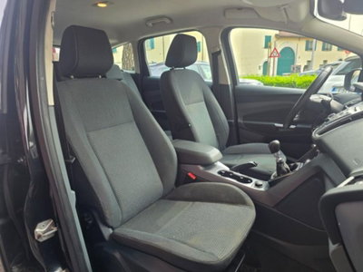 Ford C-Max 1.6 TDCi 95CV Titanium (13)