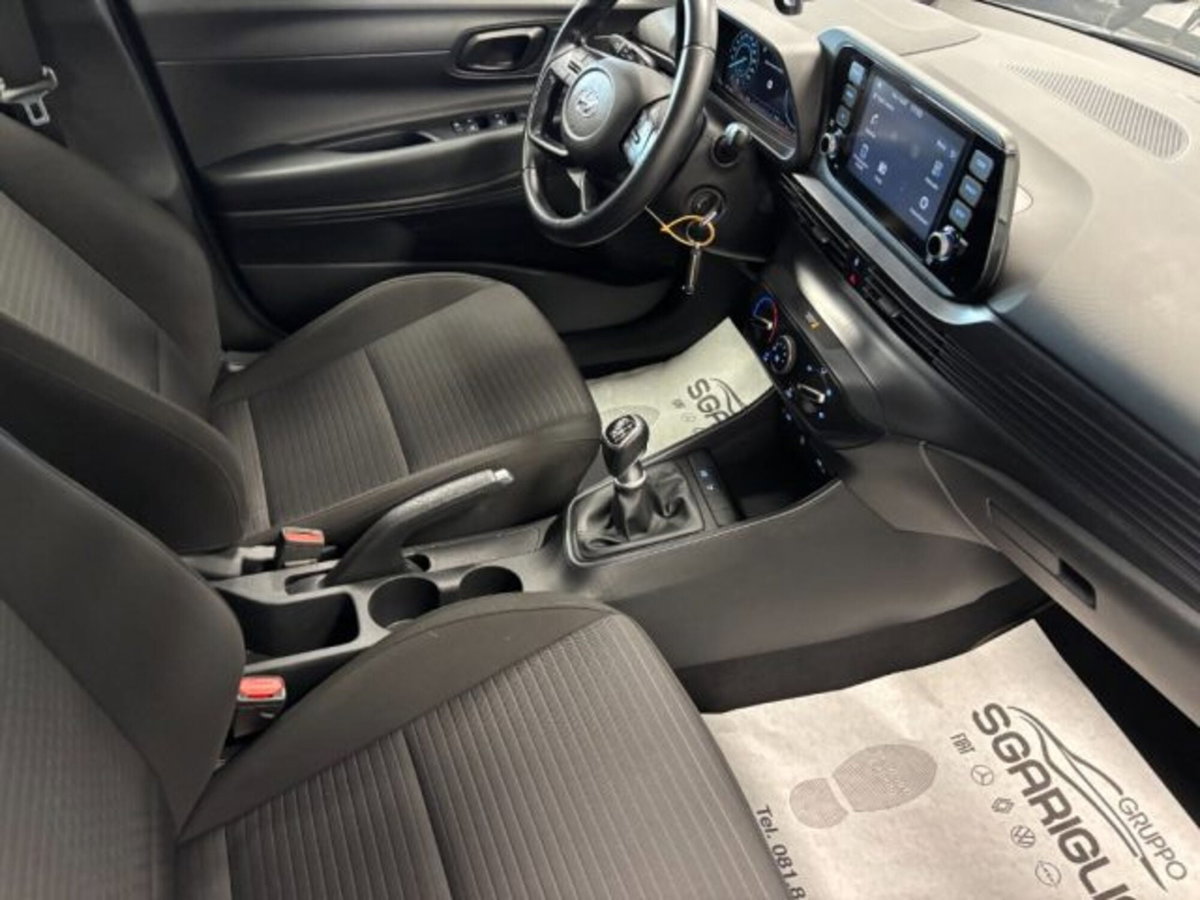 Hyundai i20 1.0 T-GDI 48V iMT ConnectLine (15)