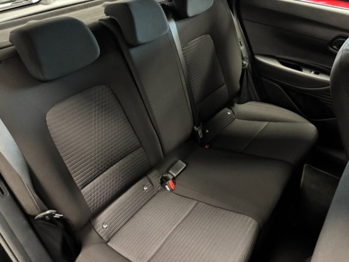 Hyundai i20 1.0 T-GDI 48V iMT ConnectLine (17)